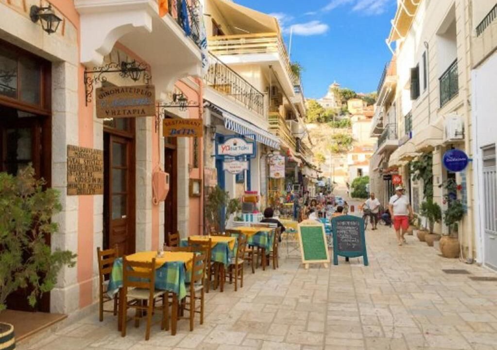 Photo of Outdoor in Paralio Astros