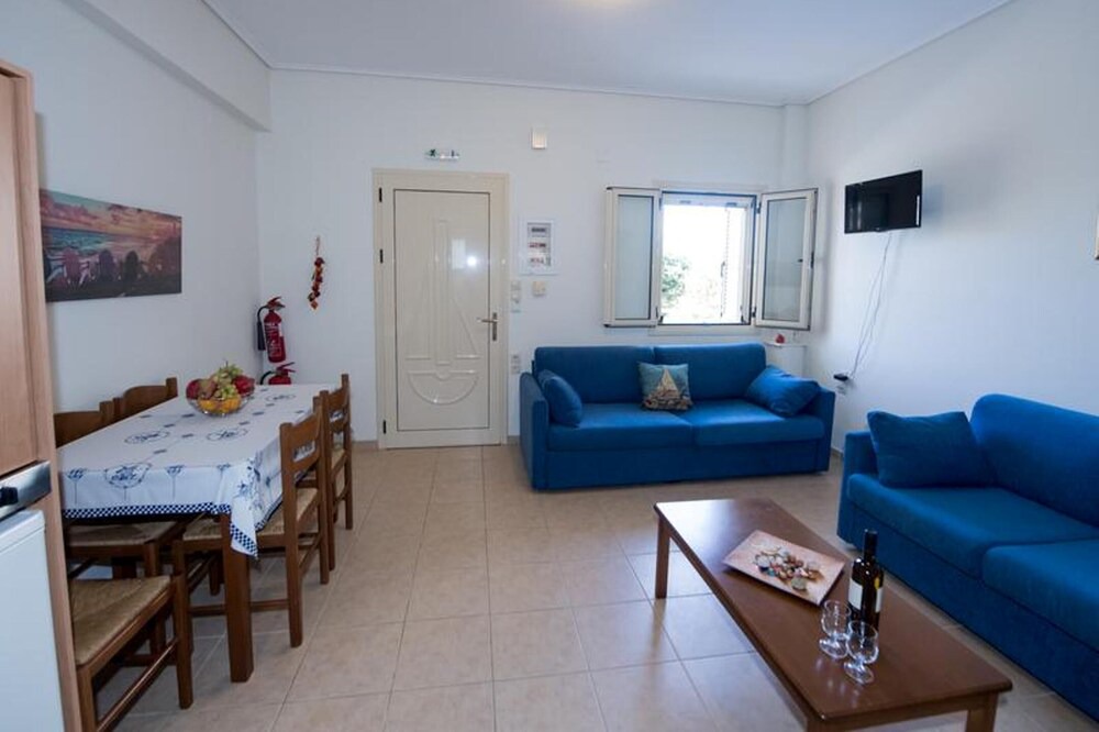 Photo of Livingroom in Stoupa