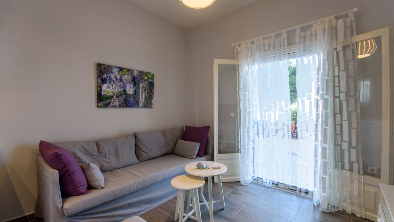 Photo of Bedroom in Apraos