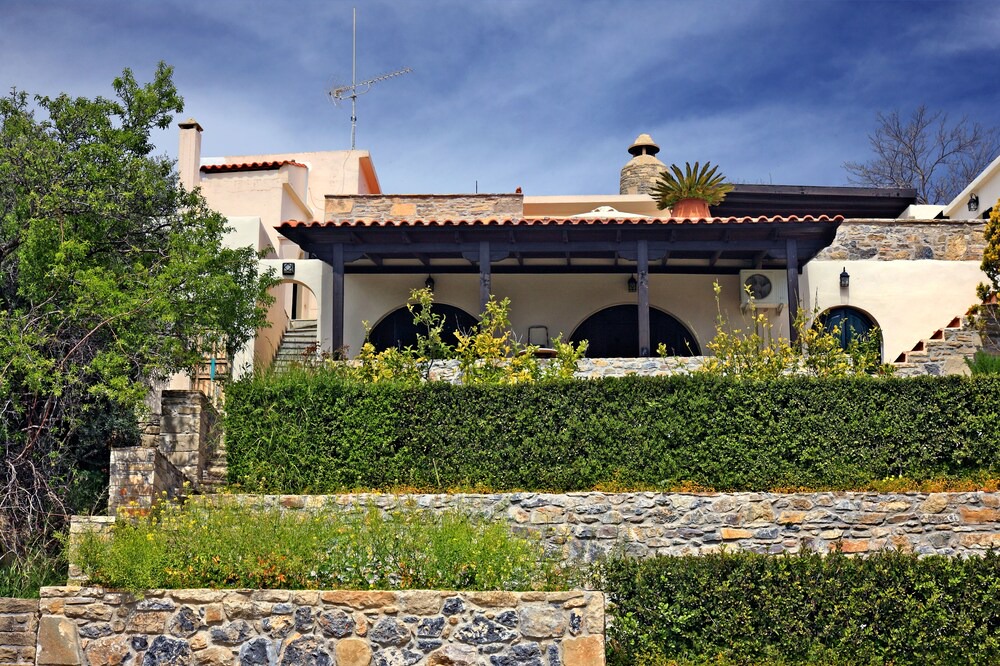 Photo of Outdoor in Anatoli