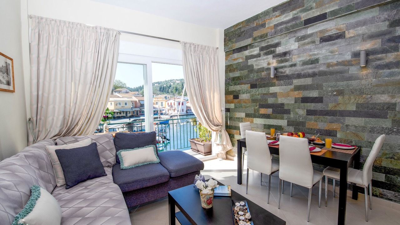 Photo of Bedroom in Longos