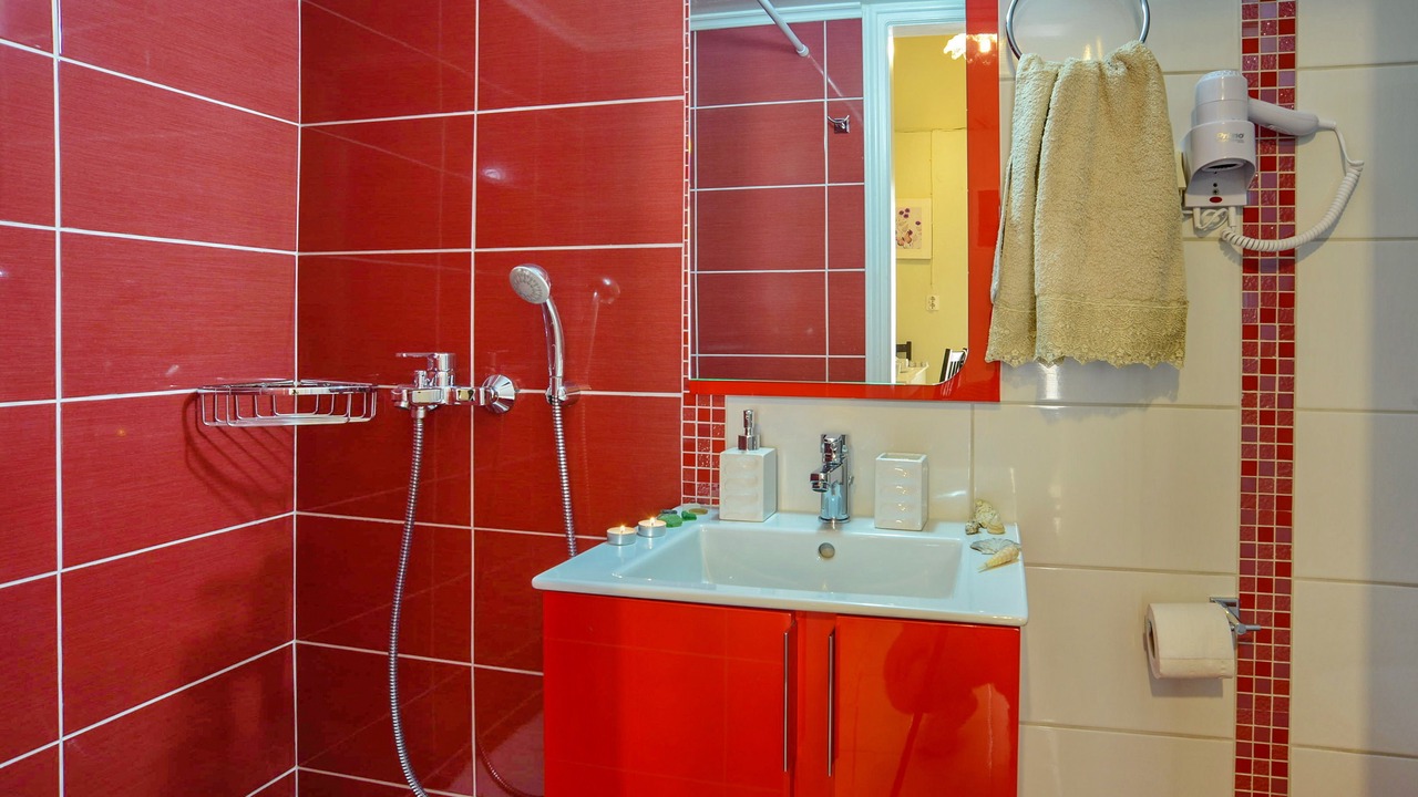Photo of Bathroom in Longos