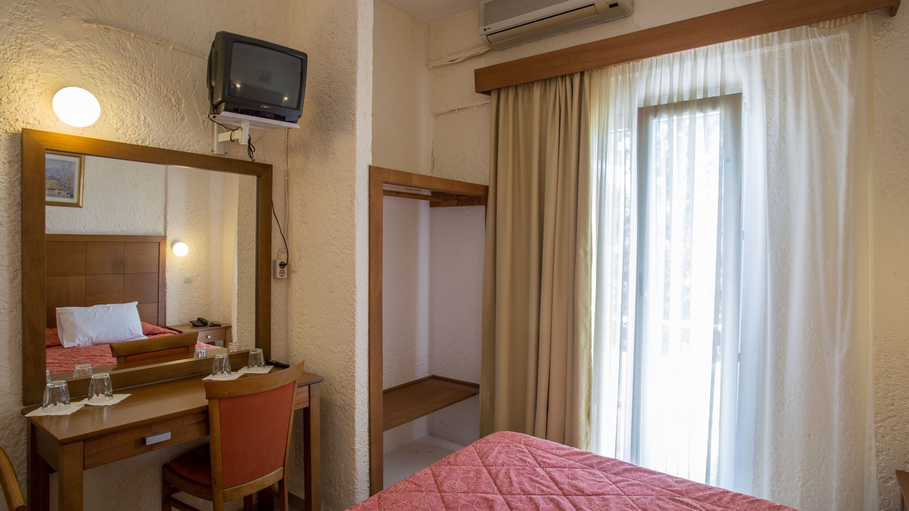 Photo of Bedroom in Gouvia
