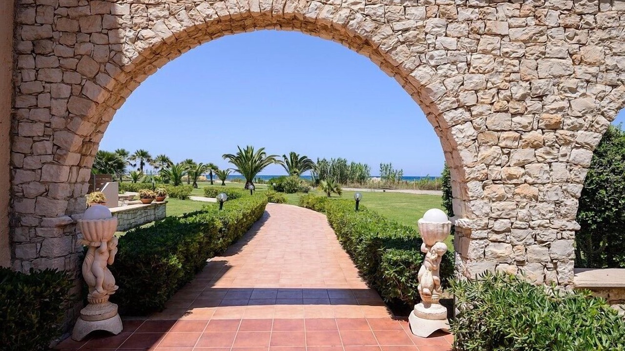 Photo of Others in Paralia Kourna