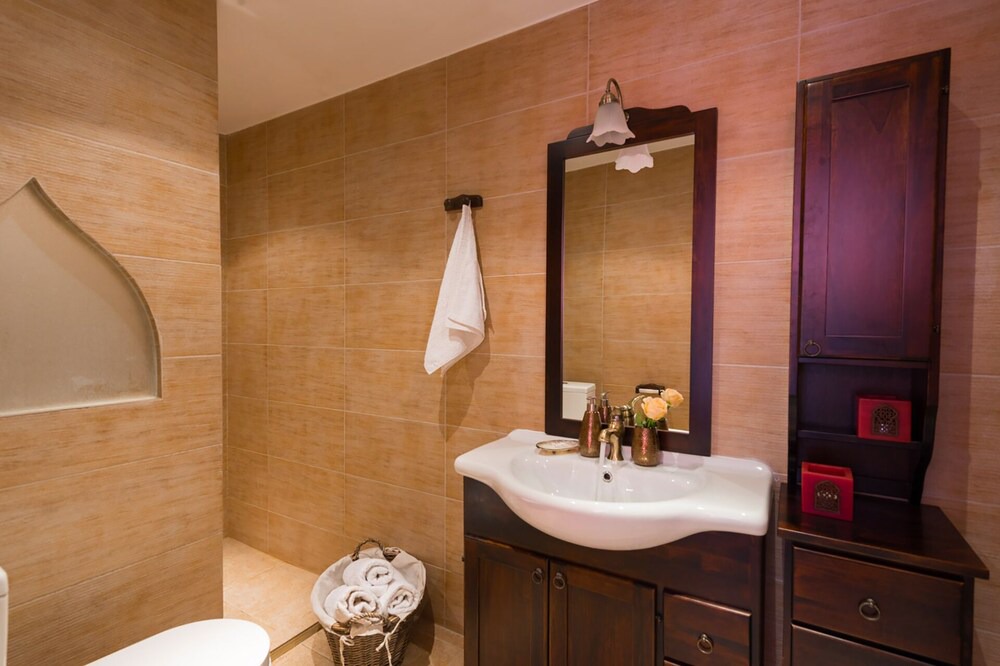 Photo of Bathroom in Sissi