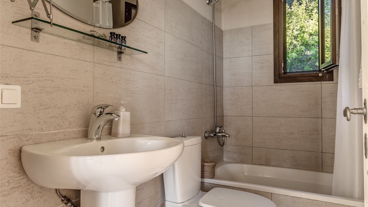 Photo of Bathroom in Agios Georgios