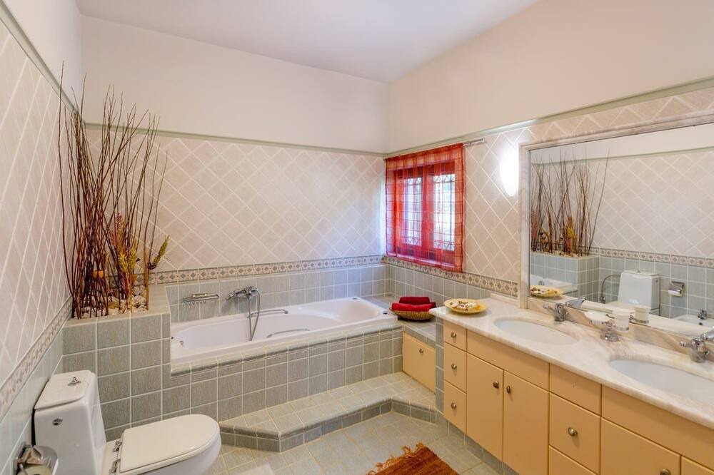 Photo of Bathroom in Nafplio