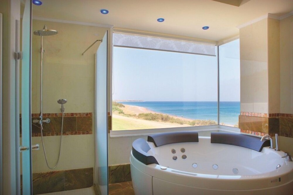 Photo of Bathroom in South Rhodes
