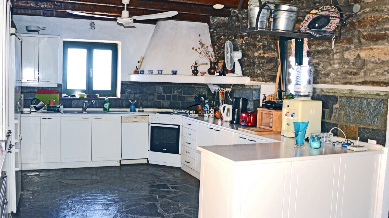 Photo of Kitchen in Koundouros