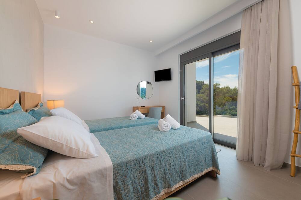 Photo of Bedroom in Pentati