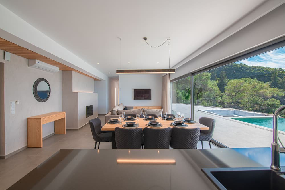 Photo of Kitchen in Pentati