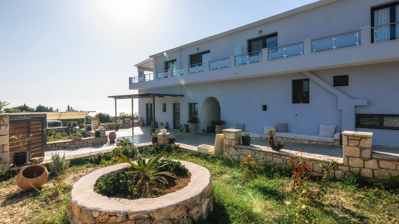 Photo of Outdoor in Agios Leon