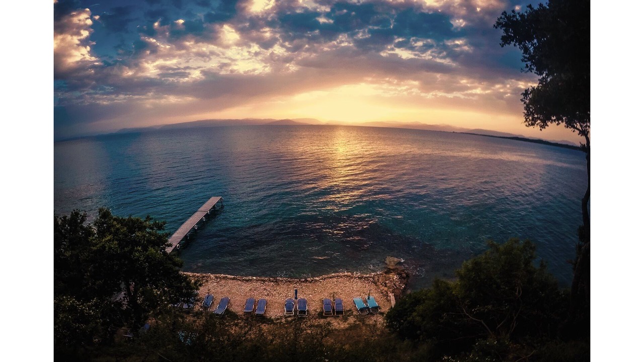 Photo of Outdoor in Petriti