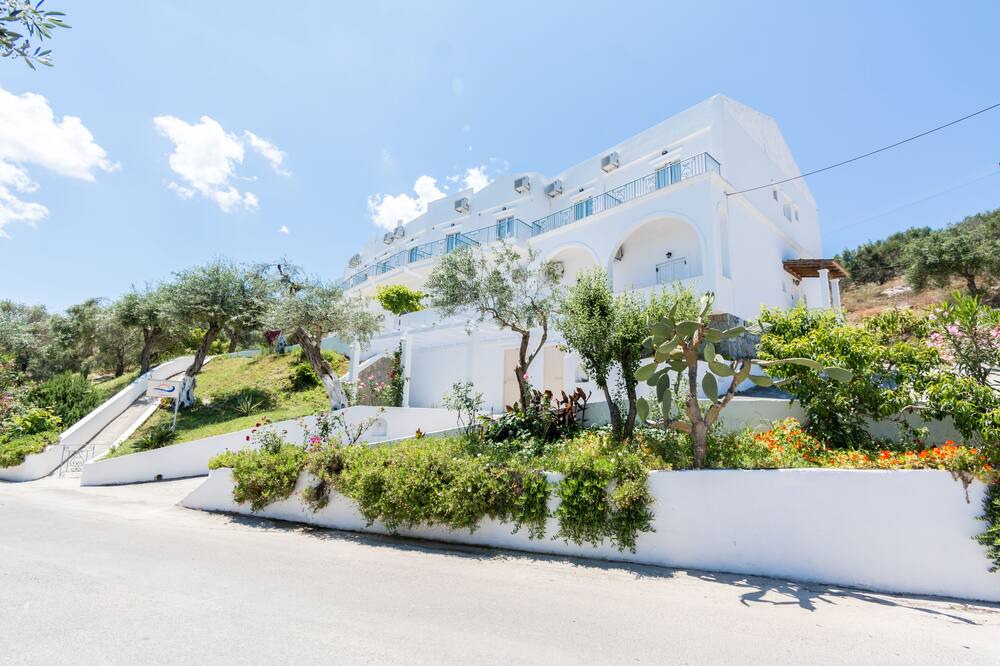 Photo of Outdoor in Petriti