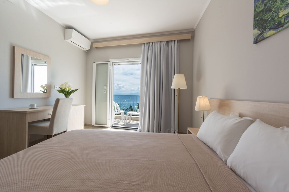 Photo of Bedroom in Petriti