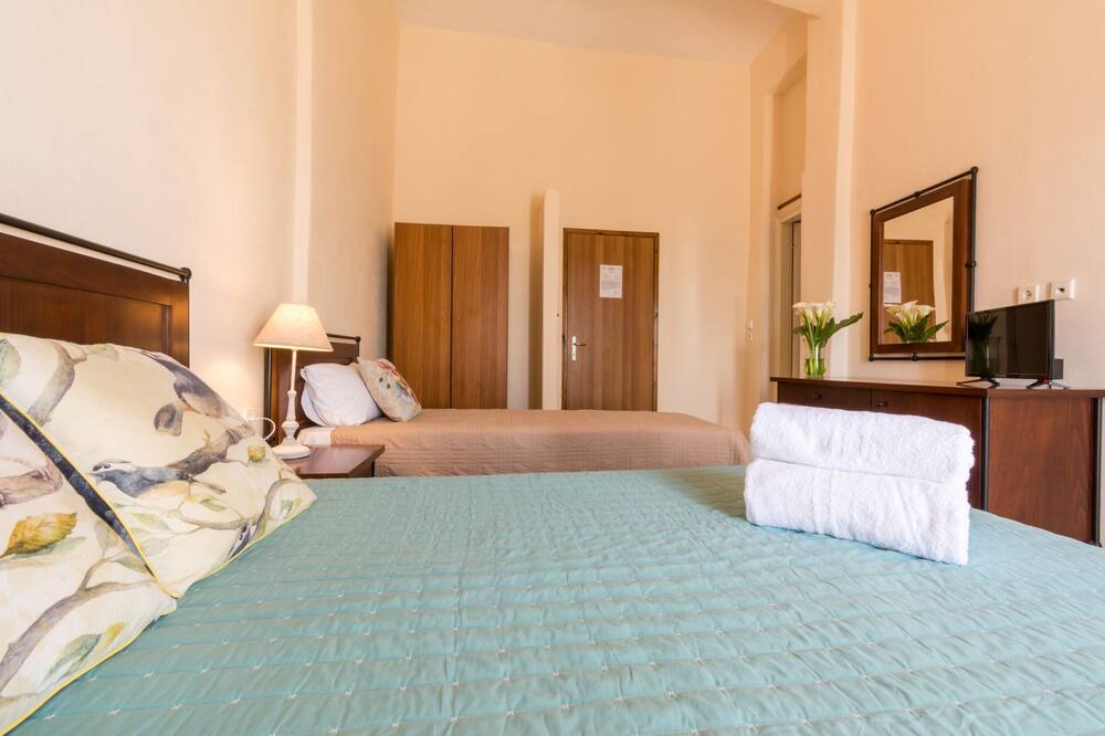 Photo of Bedroom in Petriti