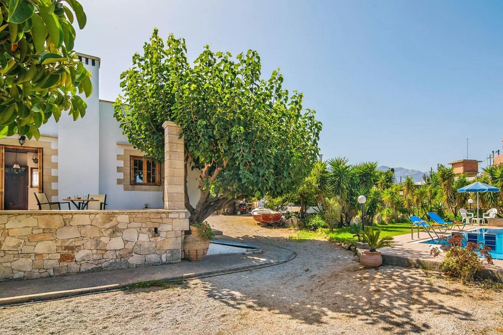 Photo of Outdoor in Megala Chorafia