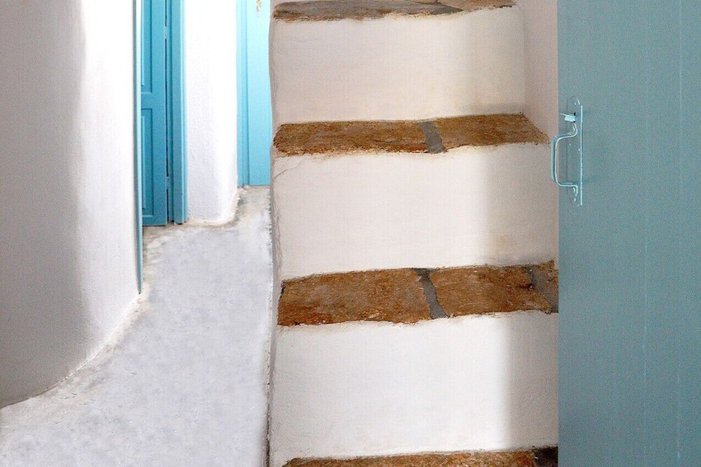 Photo of Others in Folegandros Town