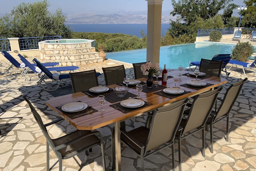 Photo of Patio Balcony in Agios Ilias