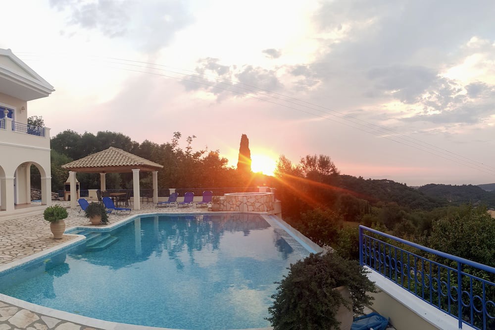 Photo of Outdoor in Agios Ilias