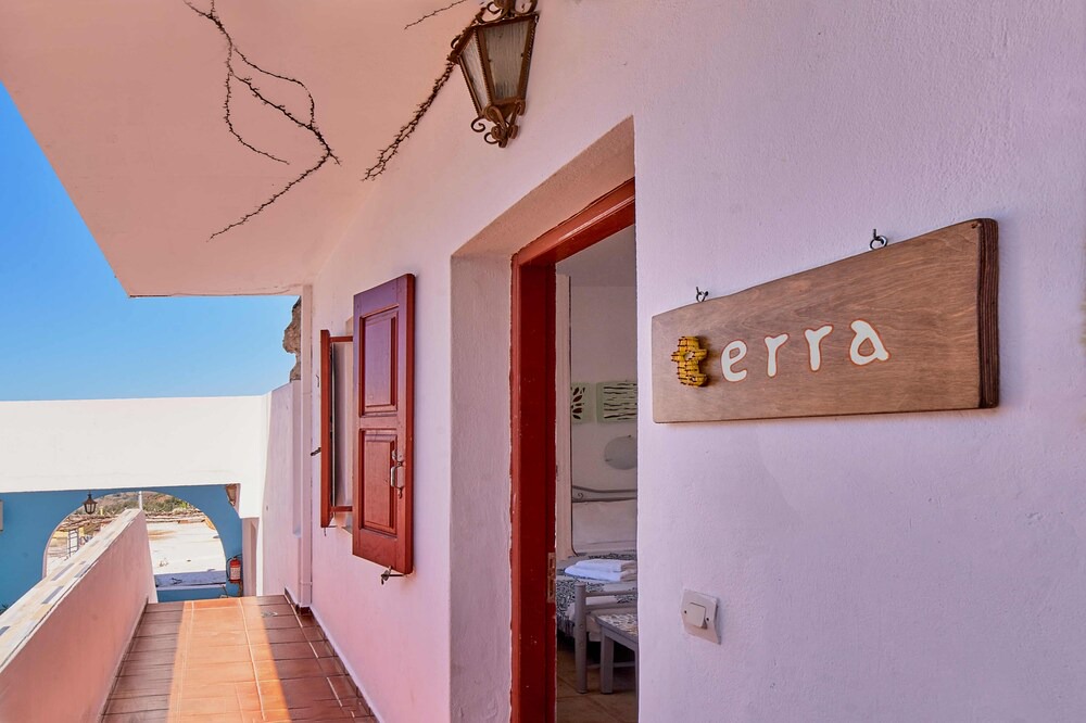 Photo of Bedroom in Argyroupoli