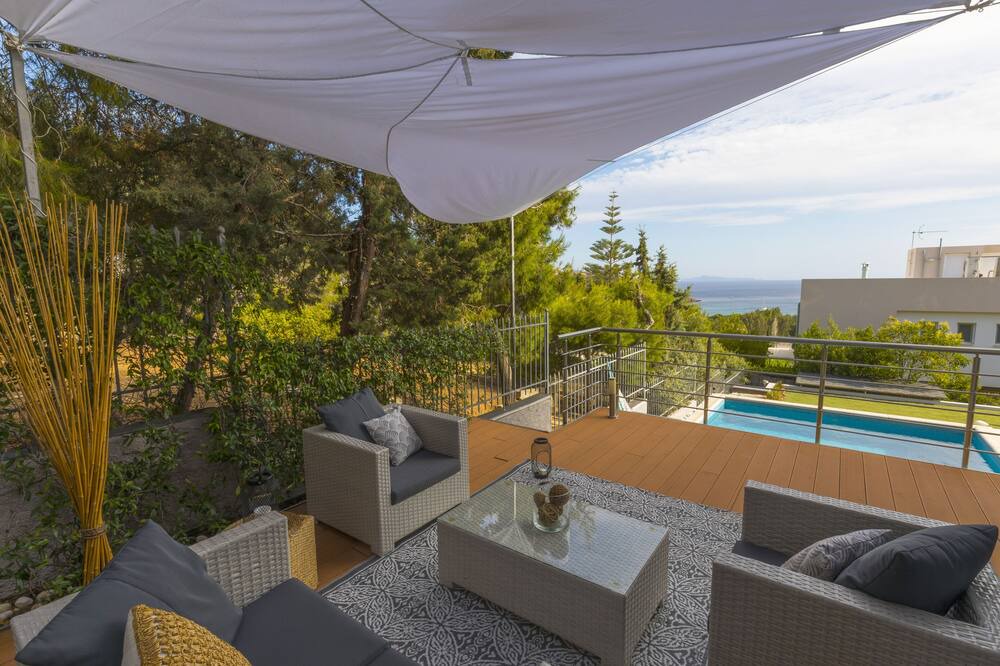 Photo of Outdoor in Anavyssos