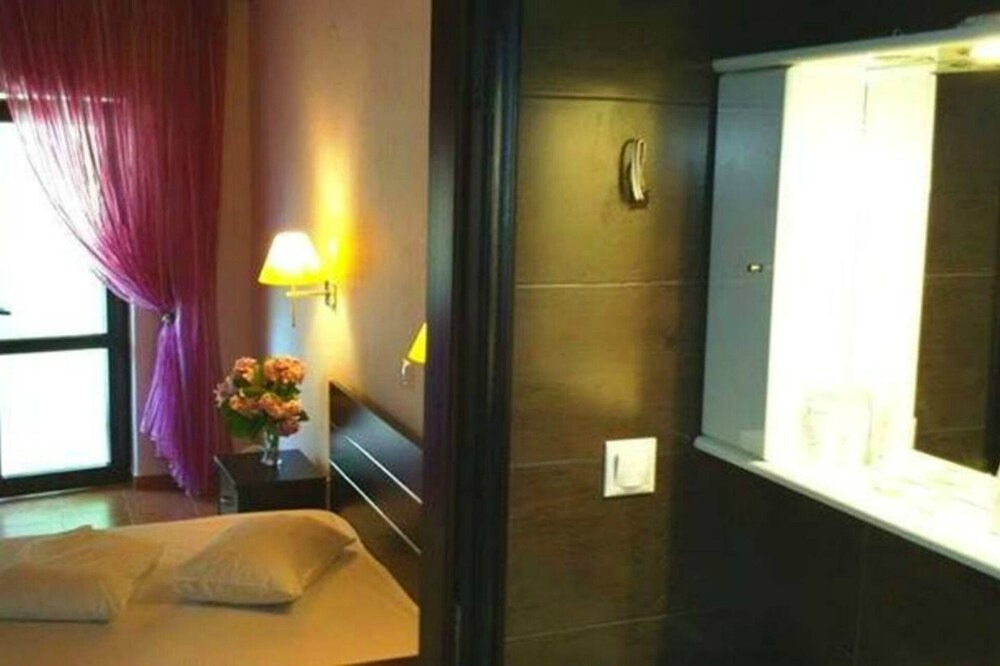 Photo of Others in Therma