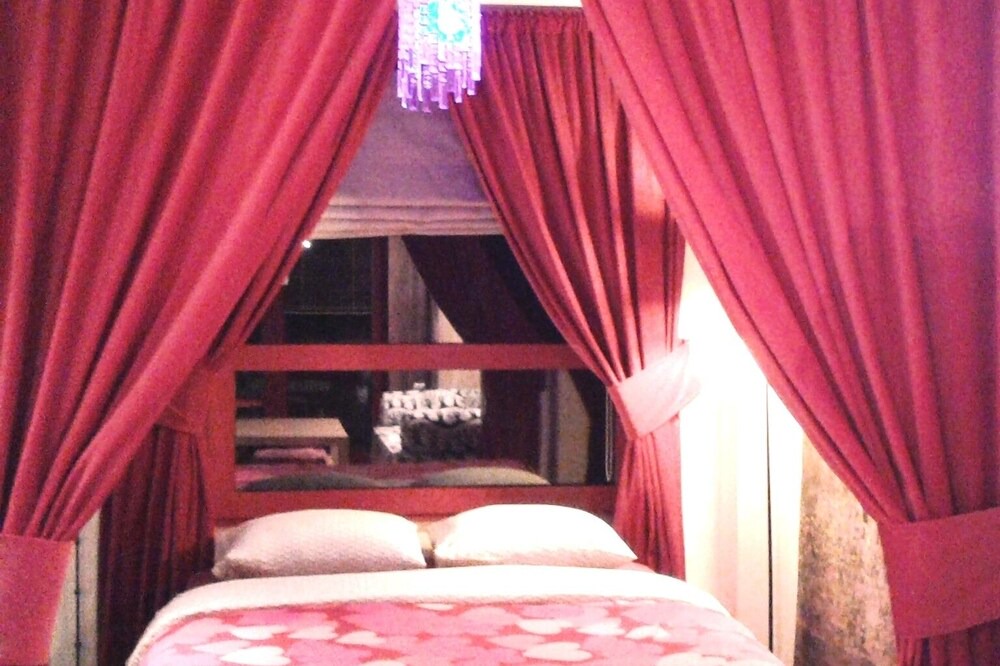 Photo of Bedroom in Epanomi