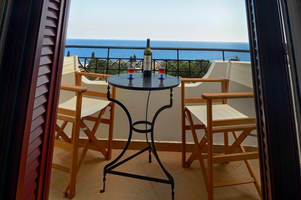 Photo of Patio Balcony in Agios Kirykos