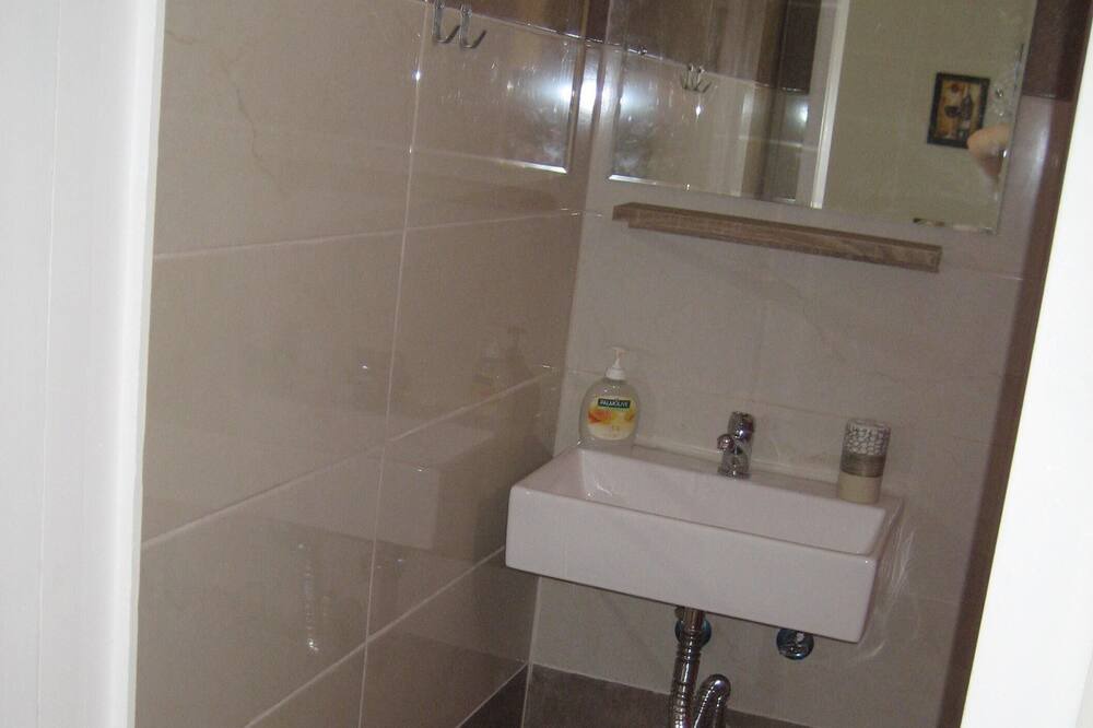 Photo of Bathroom in Agia Pelagia Chlomou