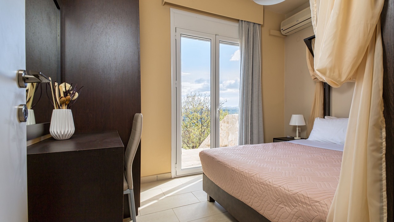 Photo of Bedroom in Marathokefala