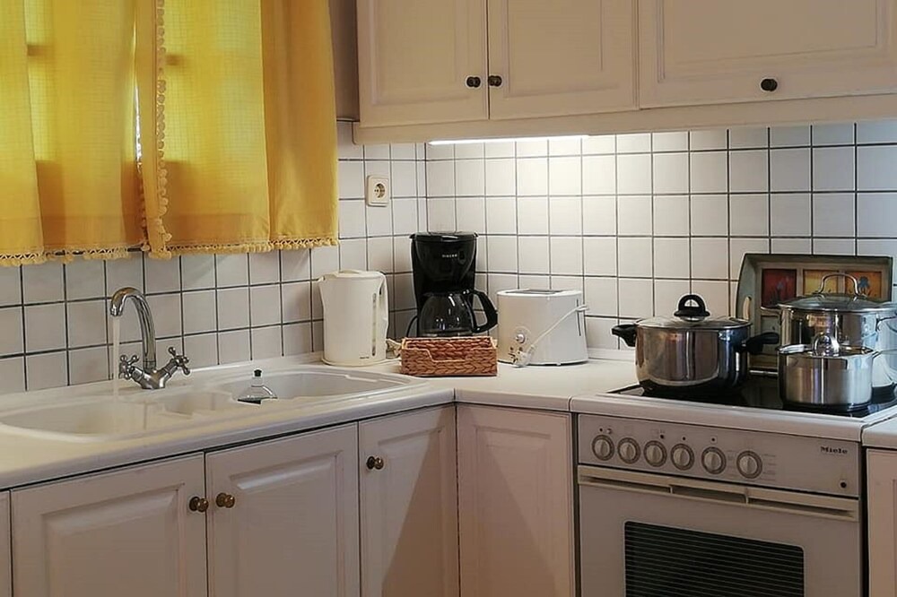Photo of Kitchen in Kokkini Chani
