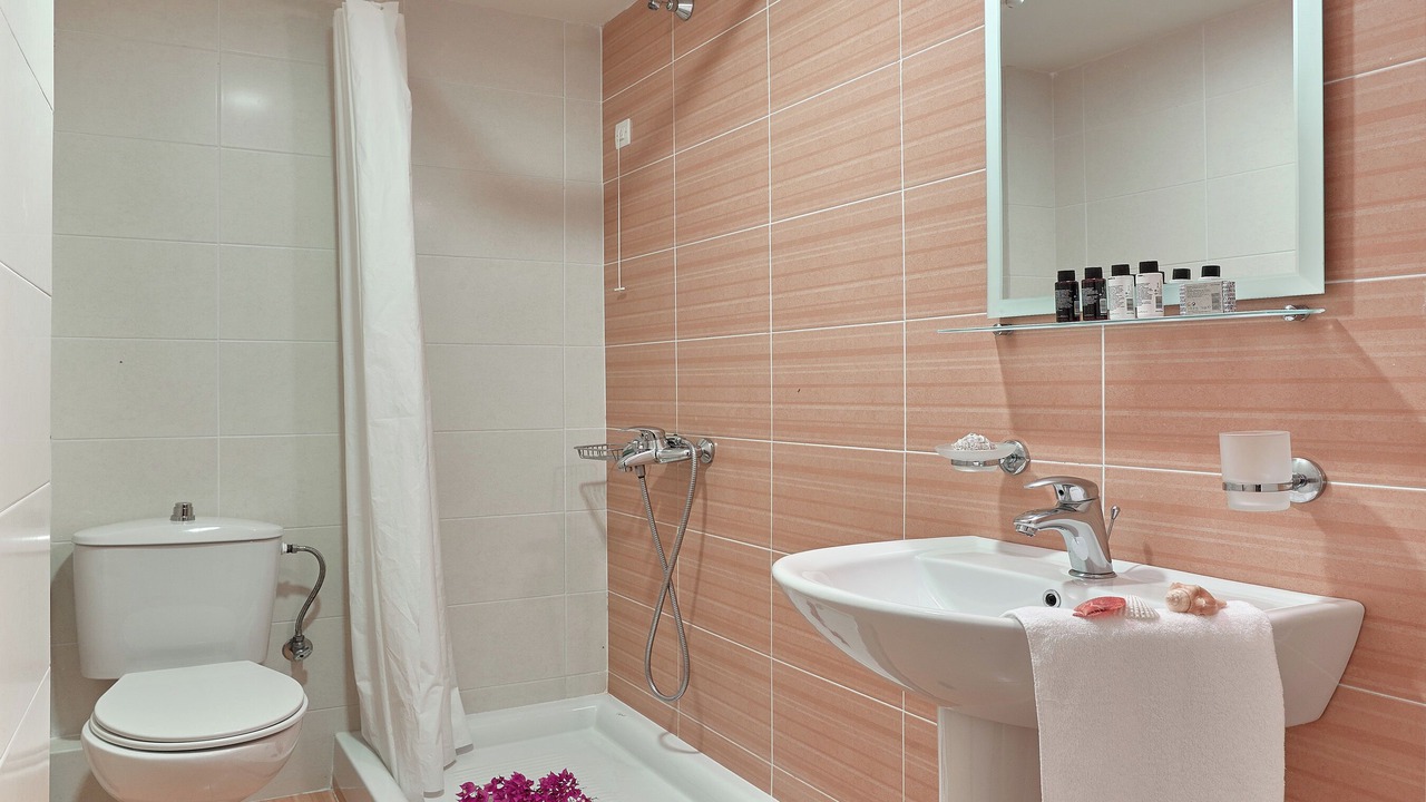 Photo of Bathroom in Scala