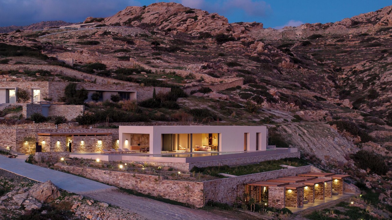 Photo of Outdoor in Milopotas