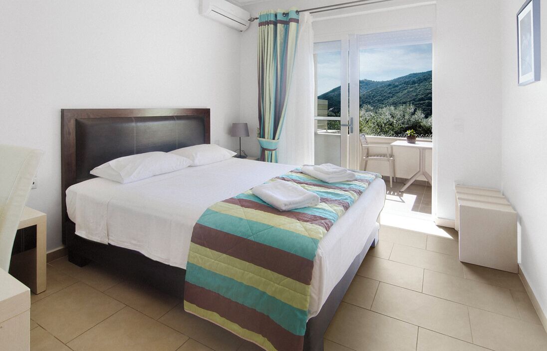 Photo of Bedroom in Mikros Gialos