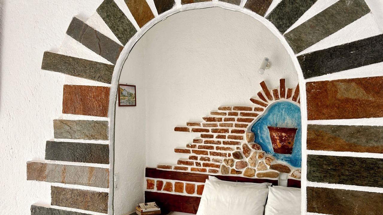 Photo of Bedroom in Kini
