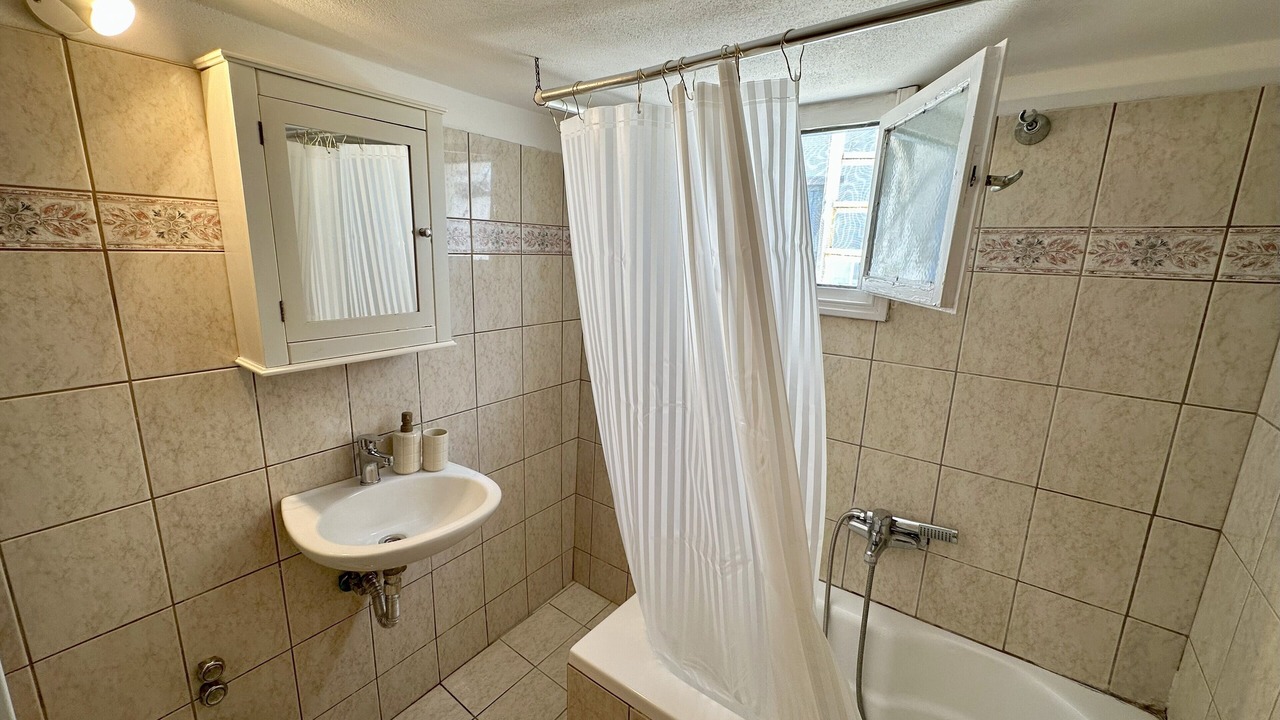 Photo of Bathroom in Naousa