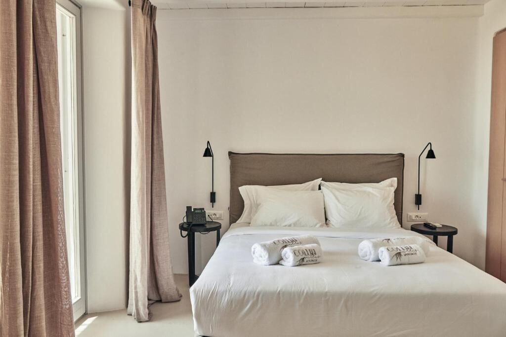 Photo of Bedroom in Faros Armenistis