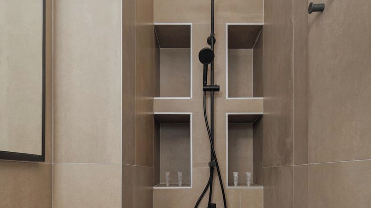 Photo of Bathroom in Ioannina Town Centre