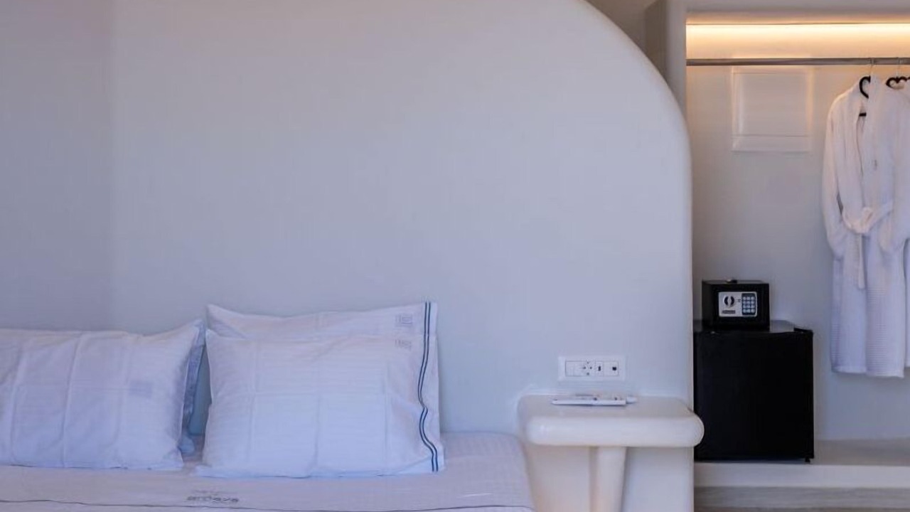 Photo of Bedroom in Perissa