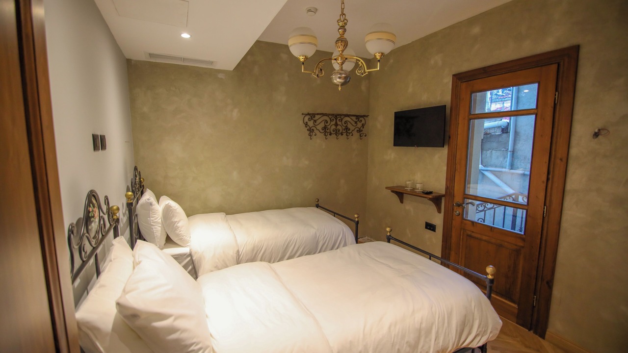 Photo of Bedroom in Korce