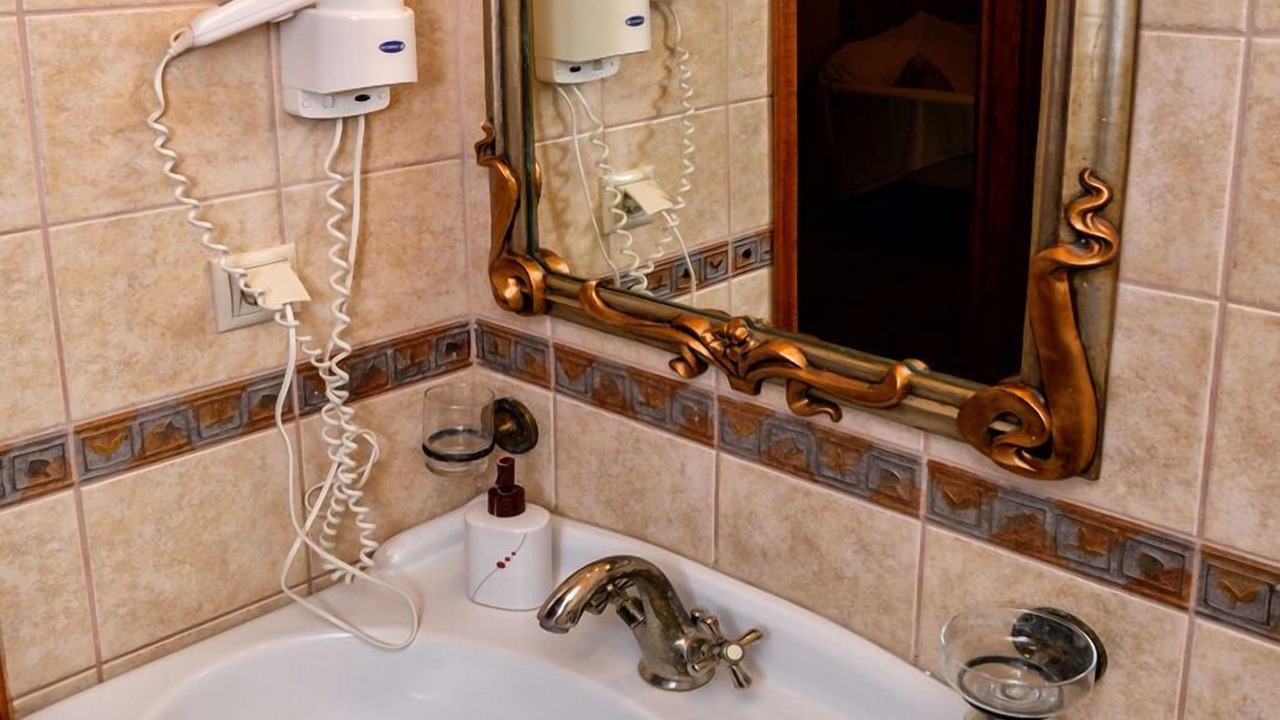 Photo of Bathroom in Lefktron