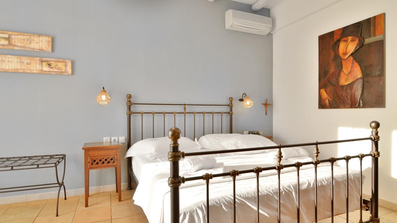 Photo of Bedroom in Sivota