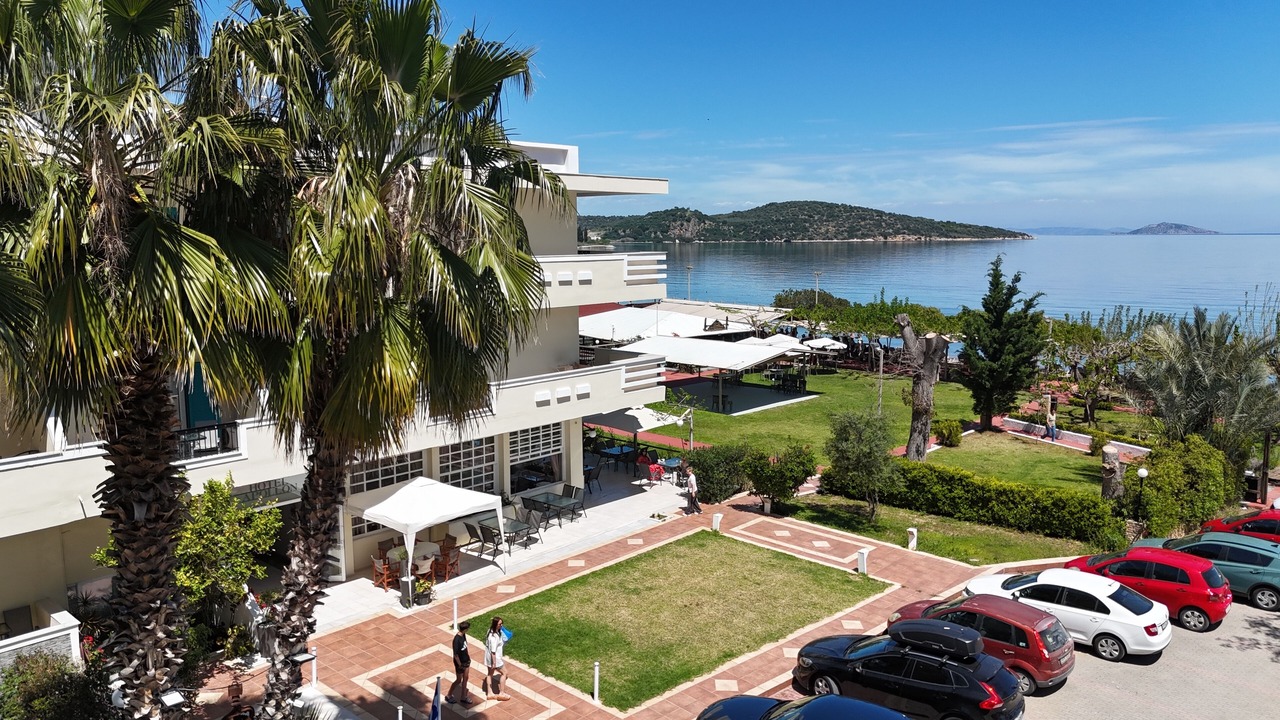 Photo of Outdoor in Melissopetra
