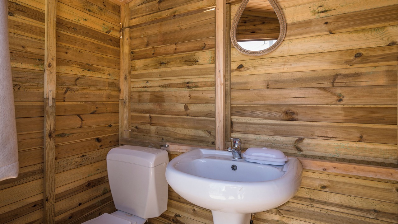 Photo of Bathroom in Nerokouros