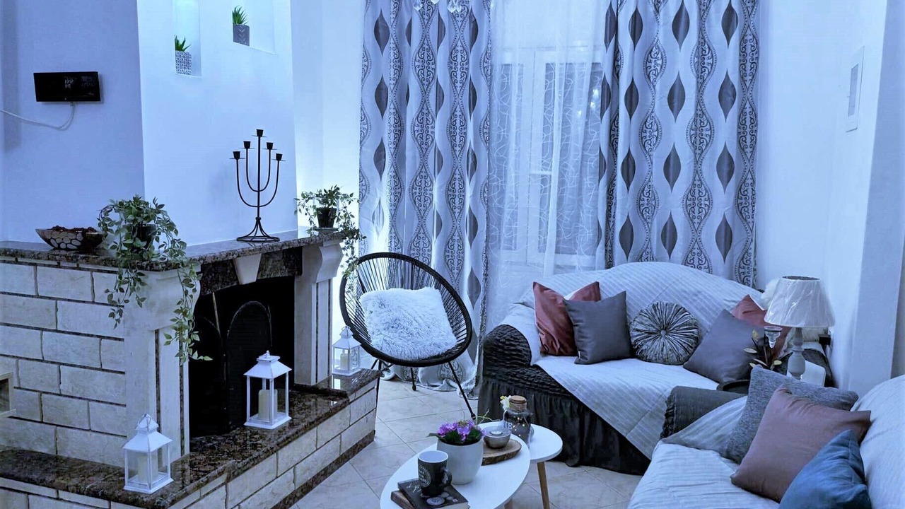 Photo of Livingroom in Antipernoi