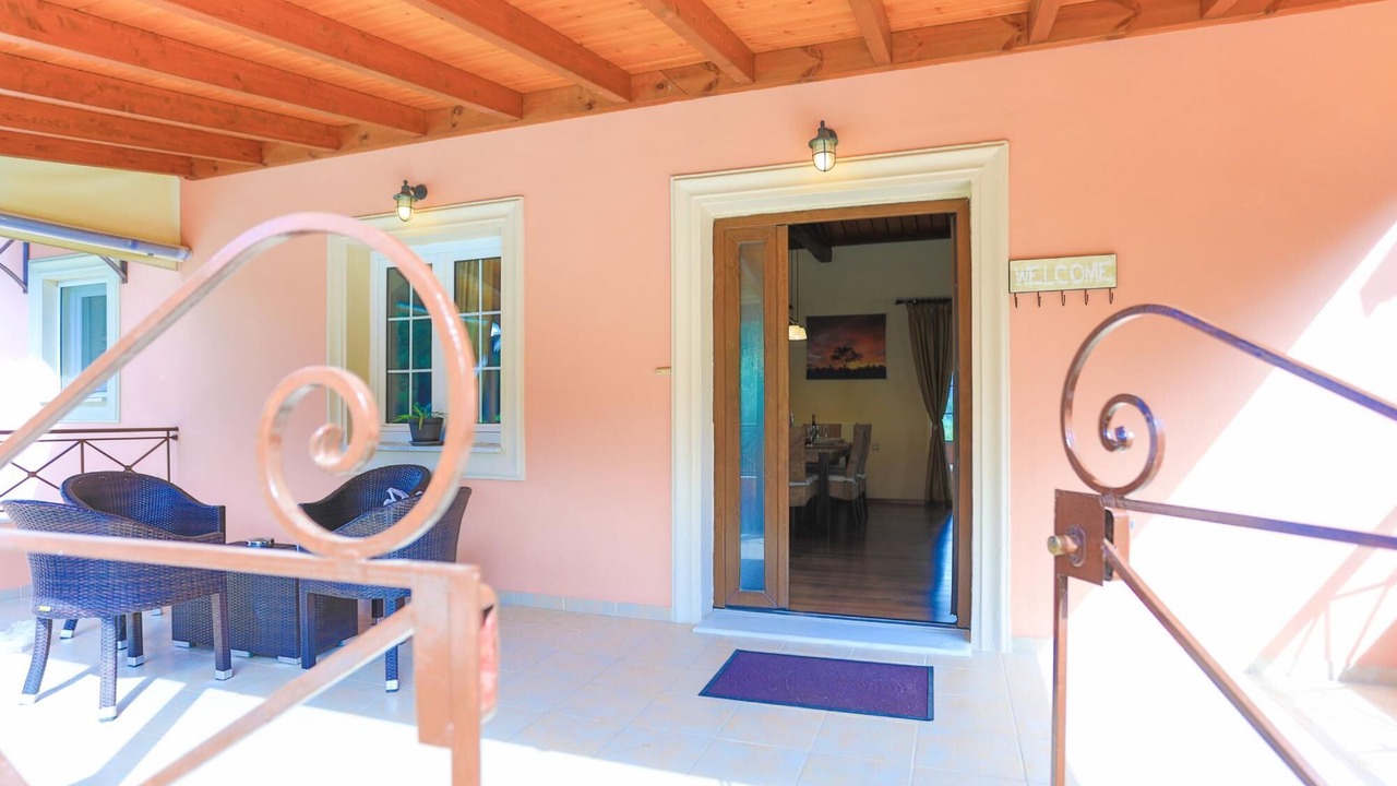 Photo of Patio Balcony in Kato Korakiana