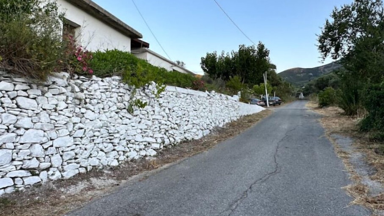 Photo of Outdoor in Strovles