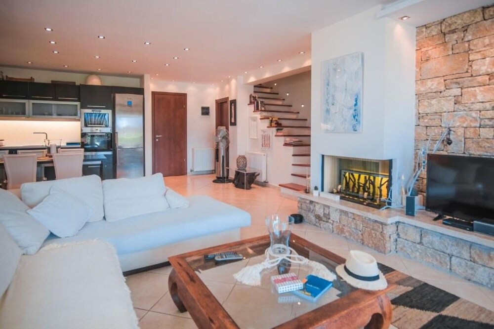 Photo of Livingroom in Kassandra