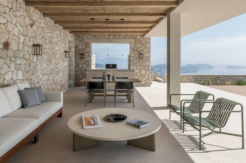 Photo of Outdoor in Evgiros